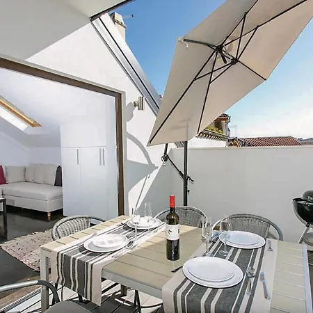 Four-bedroom Holiday In